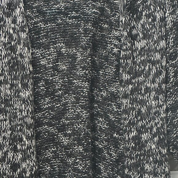 BCBGMAXAZRIA black variegated long sleeve cardigan pockets FLAW NO SIZE maybe 1X - Picture 2 of 8